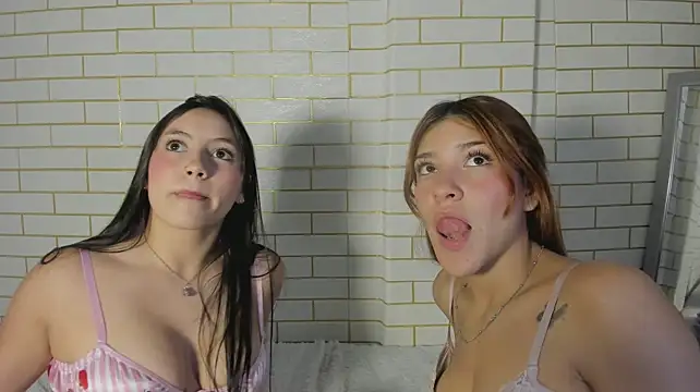 צ'אט XXX בשידור חי של Be_dominated