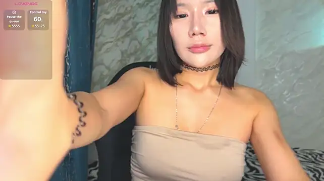 Asian_Vi - ✨Oil one part of my body✨