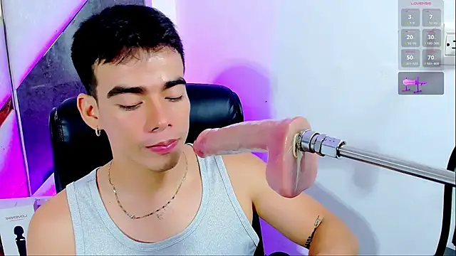 Alejandro_karter18のライブXXXチャット