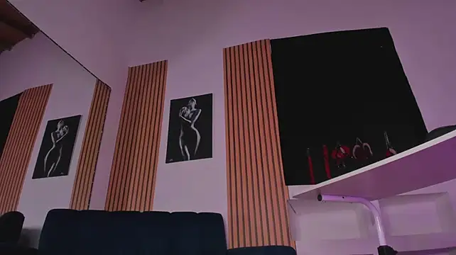kittymonroe1's Live XXX Chat