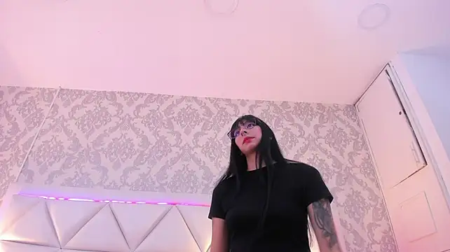 LaylaaDoll Chat XXX in diretta