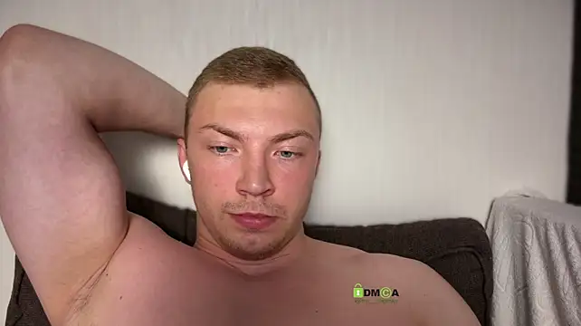 iron__chap Adlı Modelin Canlı XXX Sohbeti