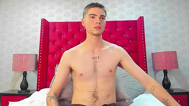 NickWild Chat XXX live