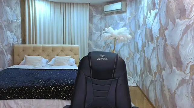 PixelGoddess Chat XXX live