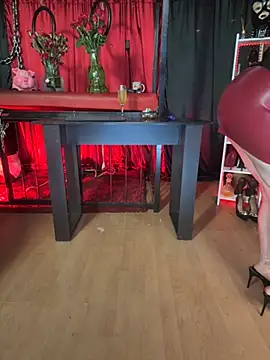 Czat XXX na żywo – MistressAndre
