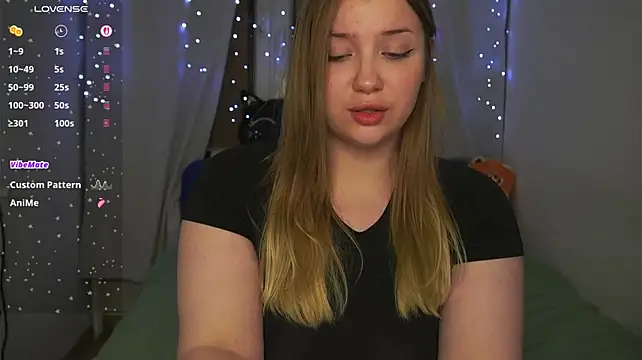 XXX chat uživo modela CuteSharloti
