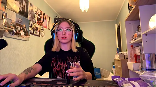 Chat +18 de SoniaKotts ao vivo
