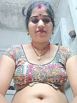 Hot_kamla
