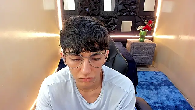 ElanGiraldo Chat XXX in diretta