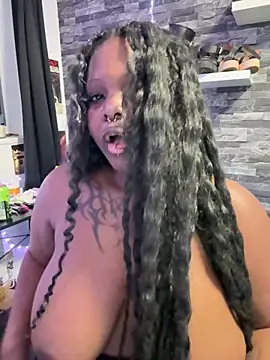 צ'אט XXX בשידור חי של vampbimbodoll