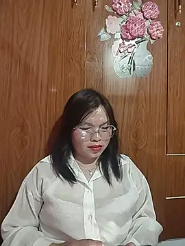 Cover-baa Live XXX Chat