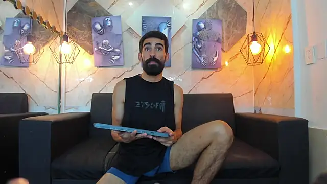 Chat +18 de Andres_Bless ao vivo