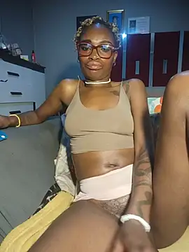 Chat +18 de HoneyDropsX ao vivo