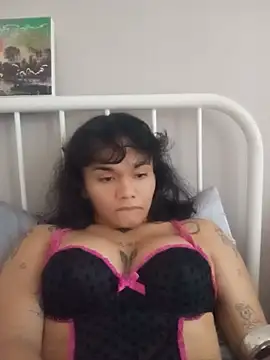estradiolist's Live XXX Chat