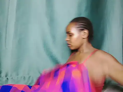 Queen_pretty3's Live XXX Chat
