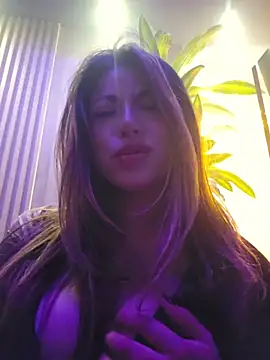 Karen_San_Miguel - Flash tits in public 😈+ sent hot video