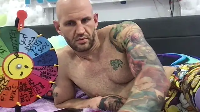 brianomally Live XXX-Chat