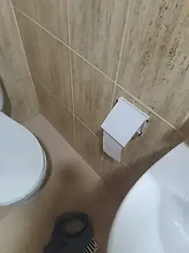 Erseiler Adlı Modelin Canlı XXX Sohbeti