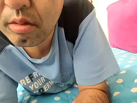 bch1045's Live XXX Chat