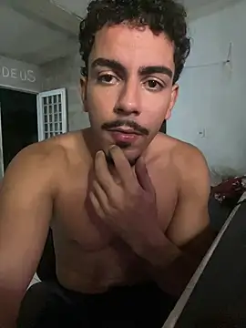 menoquarenta live XXX chat