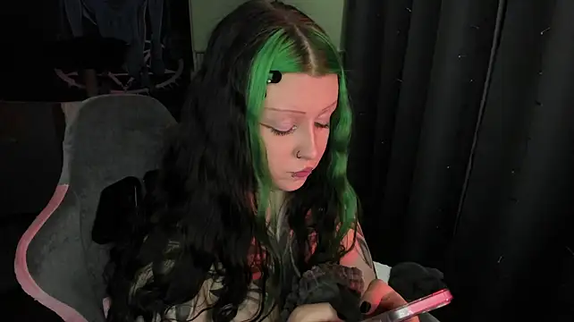 t0riayun0's Live XXX Chat