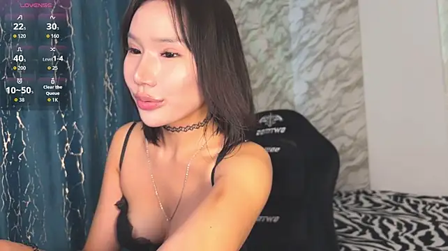 Asian_Vi - Spank my bum in doggy, daddy!