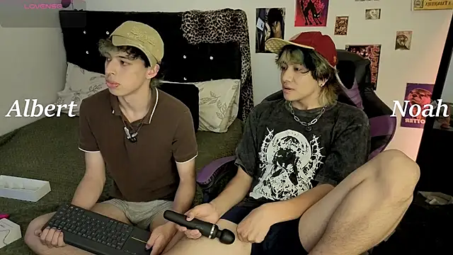Otter_Moon's Live XXX Chat