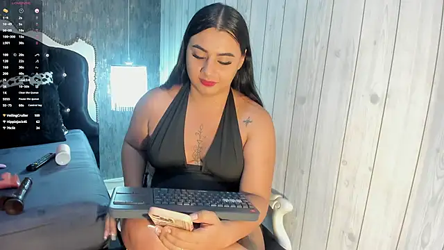 צ'אט XXX בשידור חי של _jade_01