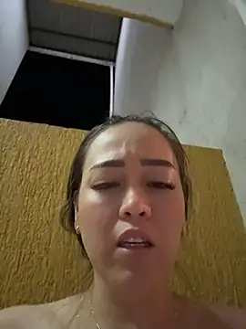 צ'אט XXX בשידור חי של Danielavegax