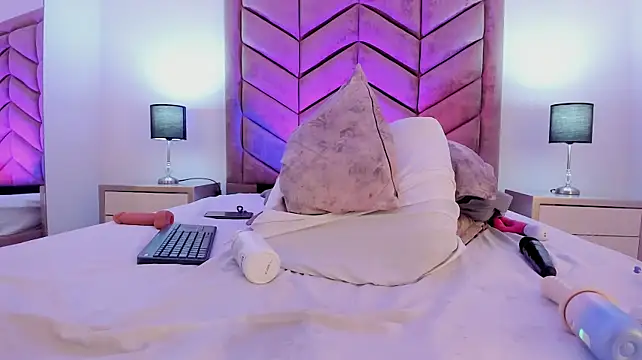 ChannelFox__ 라이브 XXX 채팅