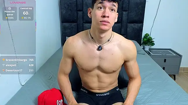 Luke_Muscle's Live XXX Chat