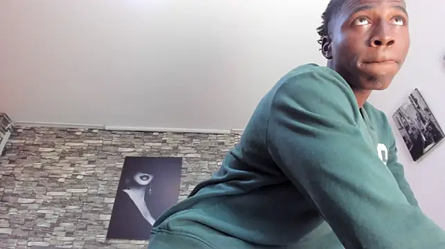 XXX chat uživo modela LionBlackk