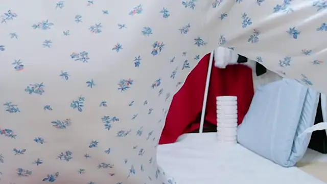 x_mi_tsu_ki_xのウェブカメラショー