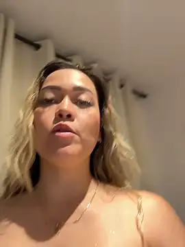Danielavegax - Strange rate my tits on the street