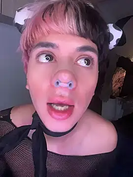 צ'אט XXX בשידור חי של Darksweet_jack