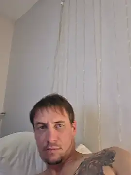 Highfrog1 élő XXX-chatje