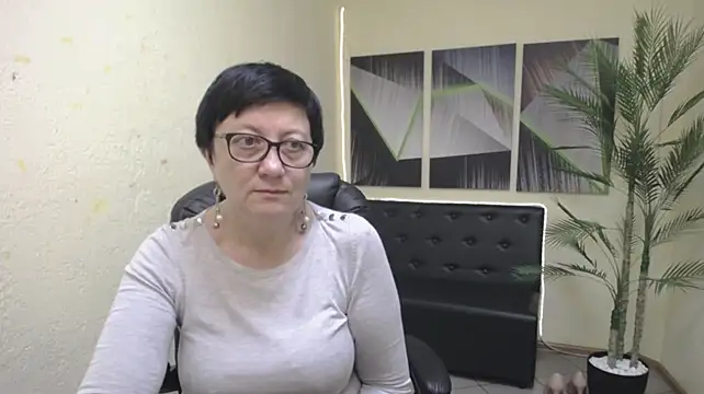Živý XXX chat EmilyL0ve