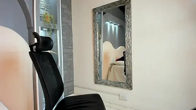 دردشة Thiago_moretti الجنسية المباشرة
