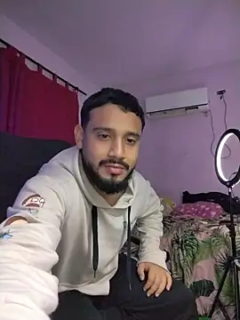 BadboyX333 লাইভ XXX চ্যাট