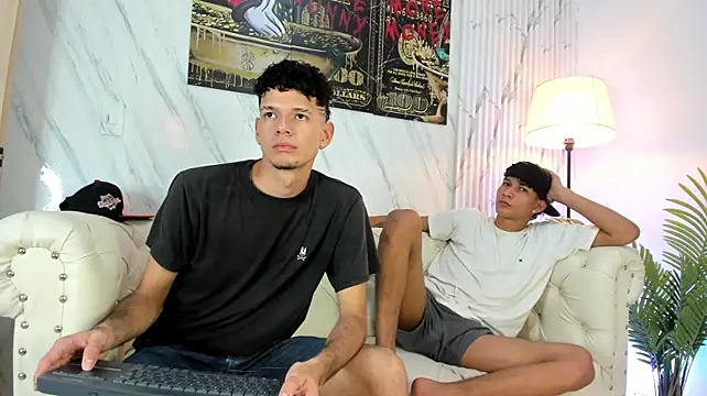 BIG_AVENGERS Live XXX Chat