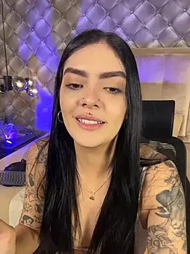 Chat +18 de AliceRitter ao vivo