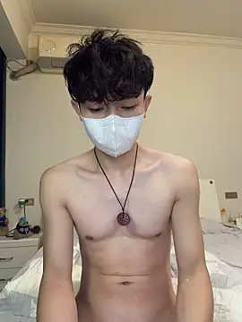 llkiki Chat XXX in diretta