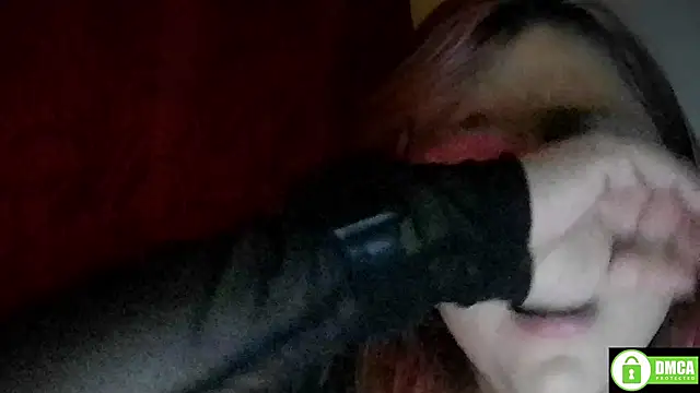 XXX chat uživo modela StarElii