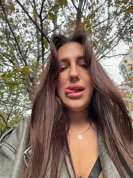 צ'אט XXX בשידור חי של AleksandraRich
