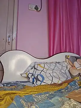 xnmx26 Show in webcam