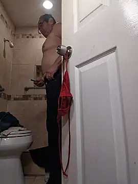 bobby69cock Adlı Modelin Canlı XXX Sohbeti