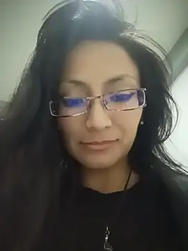 LucyCherry69 现场XXX聊天