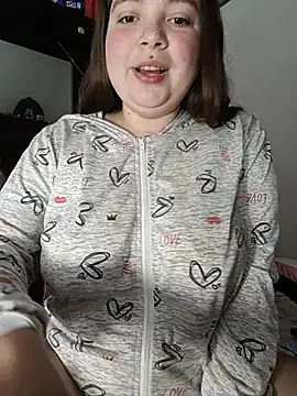 צ'אט XXX בשידור חי של Alicee_vega