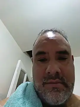 Chatroom XXX en direct de PhillDrake11
