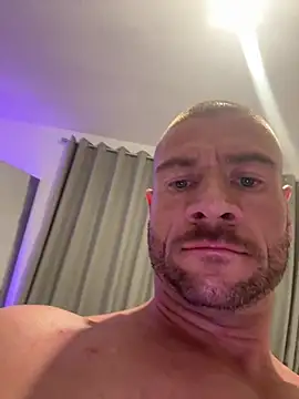 DorianJackQ Show Webcam